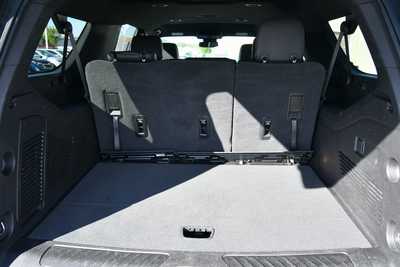 2024 Chevrolet Suburban, $52990. Photo 7