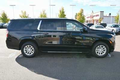 2024 Chevrolet Suburban, $52990. Photo 9
