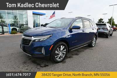 2022 Chevrolet Equinox, $24400. Photo 1