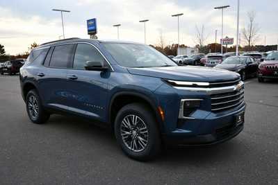 2026 Chevrolet Traverse, $44108. Photo 10