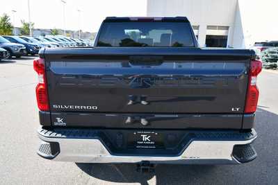 2022 Chevrolet 1500 Crew Cab, $39000. Photo 6