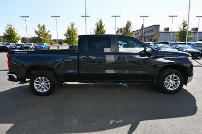 2022 Chevrolet 1500 Crew Cab, $39000. Photo 9