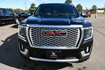 2023 GMC Yukon XL, $63450. Photo 11
