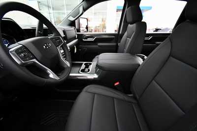 2026 Chevrolet 3500 Crew Cab, $72808. Photo 12