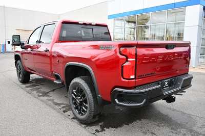 2026 Chevrolet 3500 Crew Cab, $72808. Photo 5