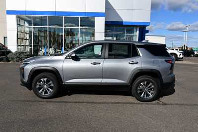 2026 Chevrolet Equinox, $32628. Photo 4