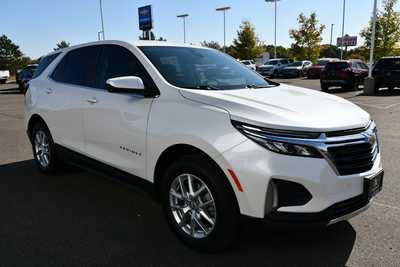 2022 Chevrolet Equinox, $23750. Photo 10