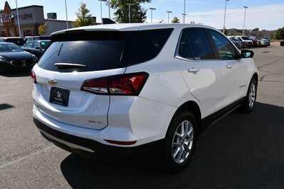 2022 Chevrolet Equinox, $23750. Photo 8