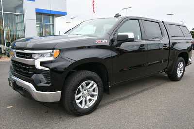 2025 Chevrolet 1500 Crew Cab, $44809. Photo 2