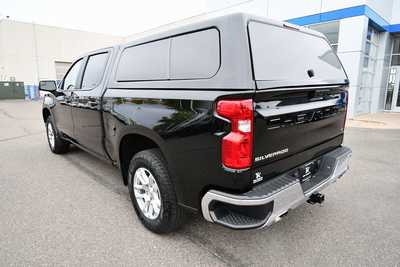 2025 Chevrolet 1500 Crew Cab, $44809. Photo 4