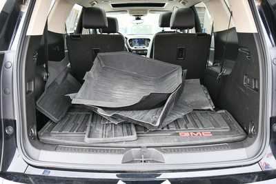 2021 GMC Acadia, $30144. Photo 7