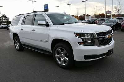 2020 Chevrolet Suburban, $24155. Photo 10