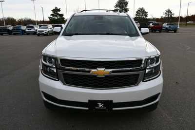 2020 Chevrolet Suburban, $24155. Photo 11