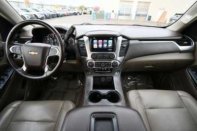 2020 Chevrolet Suburban, $24155. Photo 3