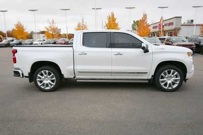 2022 Chevrolet 1500 Crew Cab, $46801. Photo 9