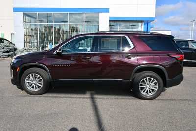 2022 Chevrolet Traverse, $29750. Photo 4