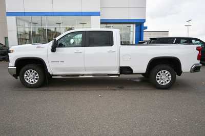 2024 Chevrolet 3500 Crew Cab, $56990. Photo 4