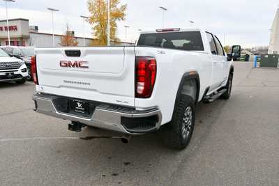 2024 GMC 3500 Crew Cab, $56340. Photo 8
