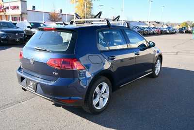 2017 Volkswagen Golf, $9500. Photo 8
