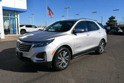 2022 Chevrolet Equinox, $21000. Photo 2