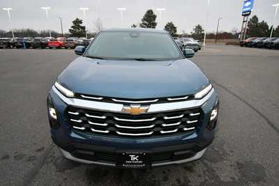 2026 Chevrolet Equinox, $31374. Photo 10