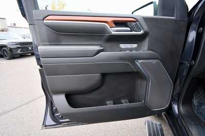 2023 GMC 1500 Crew Cab, $48752. Photo 11