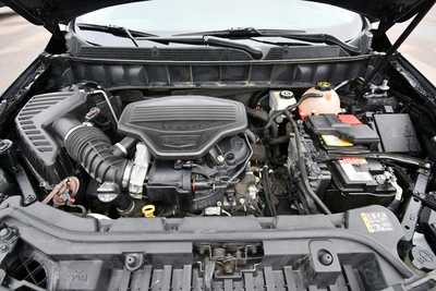 2019 Cadillac XT5, $20295. Photo 12