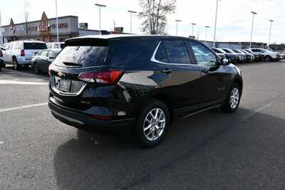 2024 Chevrolet Equinox, $23500. Photo 7