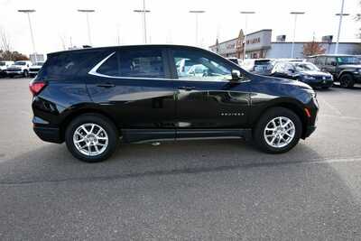 2024 Chevrolet Equinox, $23500. Photo 8