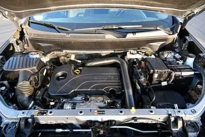 2024 Chevrolet Equinox, $22759. Photo 10