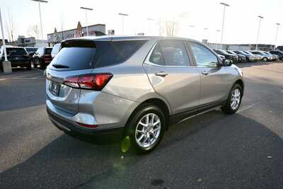 2024 Chevrolet Equinox, $22759. Photo 8