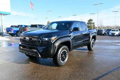 2024 Toyota Tacoma, $36357. Photo 2