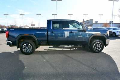2021 GMC 2500 Crew Cab, $41874. Photo 8