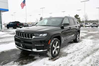 2021 Jeep Grand Cherokee L, $26649. Photo 2