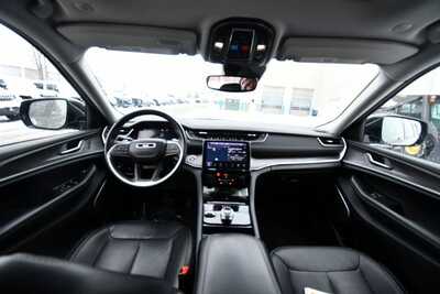 2021 Jeep Grand Cherokee L, $26649. Photo 3