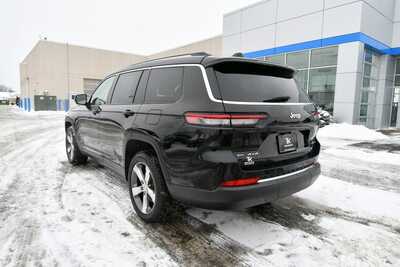 2021 Jeep Grand Cherokee L, $26649. Photo 5