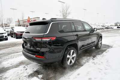 2021 Jeep Grand Cherokee L, $26649. Photo 8