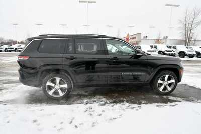 2021 Jeep Grand Cherokee L, $26649. Photo 9