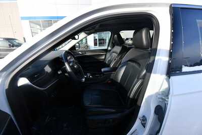 2021 Jeep Grand Cherokee L, $26808. Photo 9