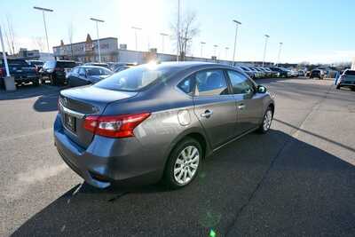 2017 Nissan Sentra, $7997. Photo 8