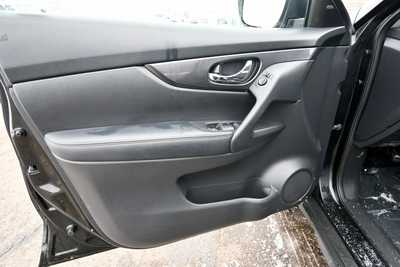 2019 Nissan Rogue, $16783. Photo 11