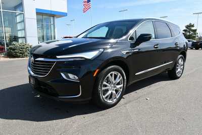 2023 Buick Enclave, $36597. Photo 2