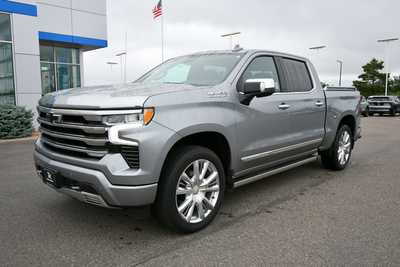 2024 Chevrolet 1500 Crew Cab, $54298. Photo 2