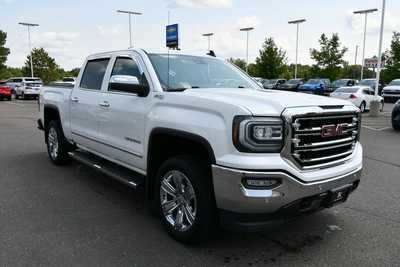 2018 GMC 1500 Crew Cab, $25769. Photo 10