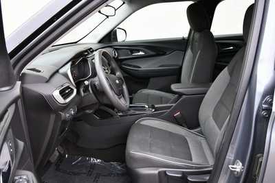 2021 Chevrolet TrailBlazer, $15408. Photo 12