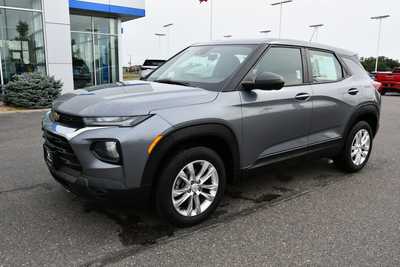 2021 Chevrolet TrailBlazer, $15408. Photo 2