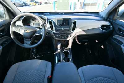 2022 Chevrolet Equinox, $19590. Photo 10