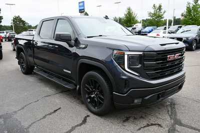 2023 GMC 1500 Crew Cab, $44695. Photo 10