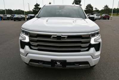 2023 Chevrolet 1500 Crew Cab, $49990. Photo 10