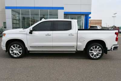 2023 Chevrolet 1500 Crew Cab, $49990. Photo 3